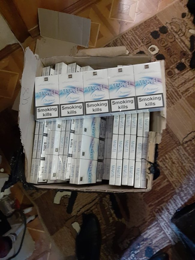 Податкова міліція ліквідувала центр, який займався незаконним обігом контрабандних сигарет. Вилучено цінностей на 16 млн грн 01