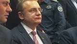 Суд заменил залог мэру Львова Садовому личным обязательством