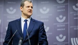 Предложения России о замораживании линии фронта в Украине сомнительны, - премьер Литвы Палуцкас