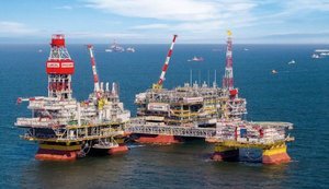 Асиметричний удар ССО: РФ втратила корабель і платформу у Каспії