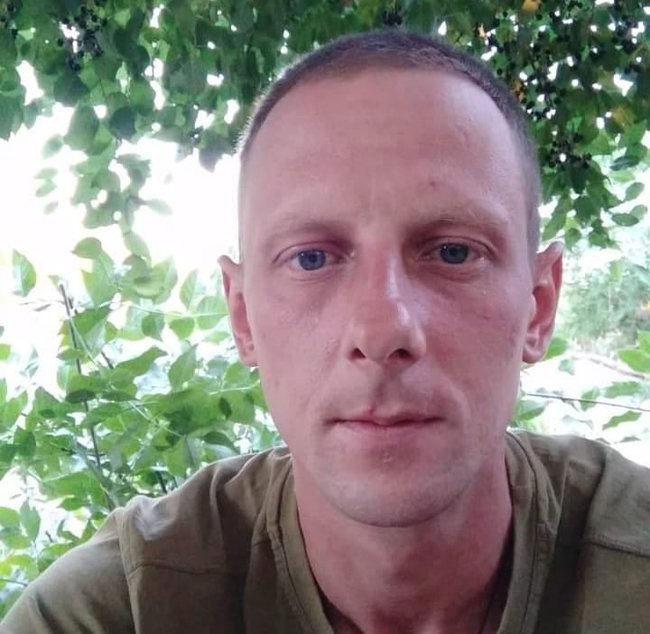 Матрос 503-го ОБМП Артур Голуб загинув 12 вересня у зоні ООС 02 Матрос 503-го ОБМП Артур Голуб загинув 12 вересня у зоні ООС 02