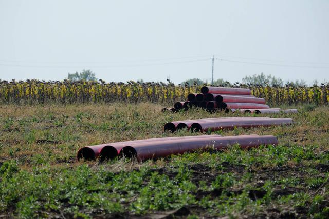 Розпочато будівництво нового газопроводу в Авдіївку, - Жебрівський 05