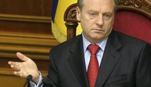 PGO reports suspicion to ex-Minister of Justice Lavrynovych