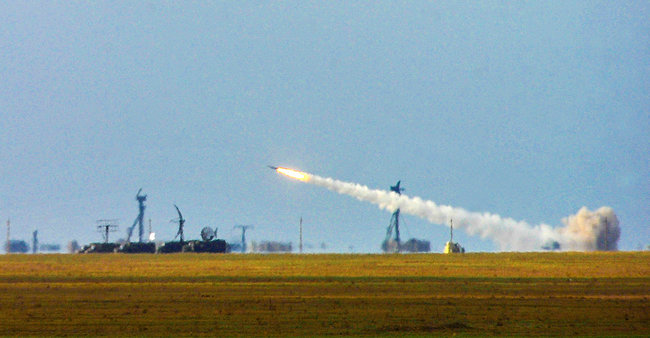 Air defense is one of Ukraines top priorities, - NSDC secretary on missile systems tested in countrys southern region 09
