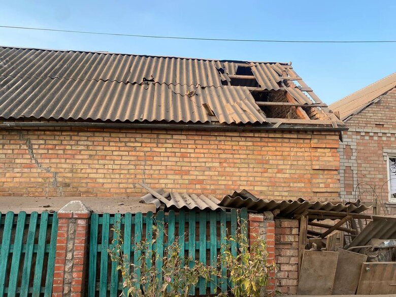 Враг вечером обстрелял Никополь, один человек получил ранения 03 Враг вечером обстрелял Никополь, один человек получил ранения 03