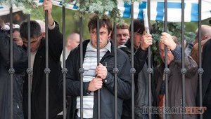 Рада-2012: вертухаи на вышках, патрули с овчарками и снайпера "сразу снимают"....