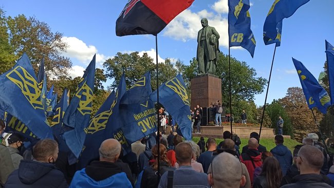 У Києві відбувається Марш УПА: учасники збираються оголосити вимоги Зеленському 13 У Києві відбувається Марш УПА: учасники збираються оголосити вимоги Зеленському 13