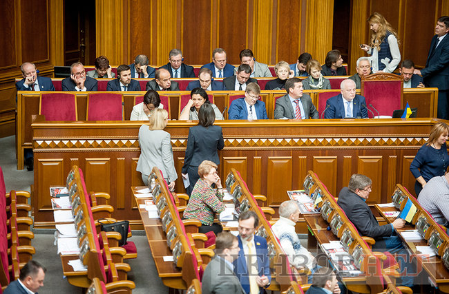 Сисоєнко з тазиком і анекдот для Зубка, - робочий день Ради 5 жовтня 03