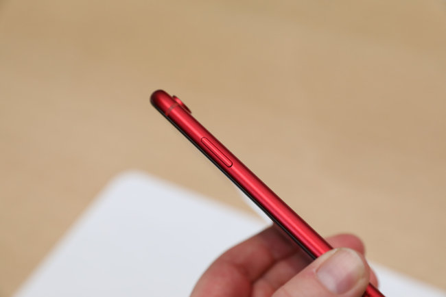 Акции Apple упали после презентации новых iPhone 06