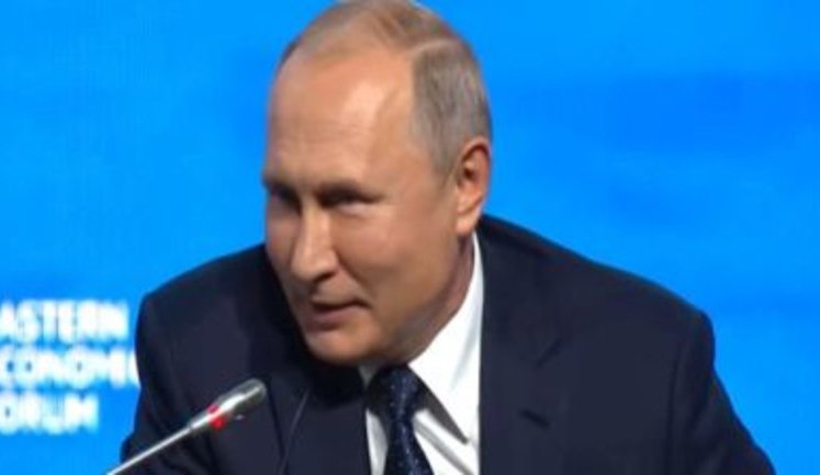 "Я пока не дотягиваю", - Путину рассказали о 95-летнем предельном возрасте политиков в Малайзии. ВИДЕО
