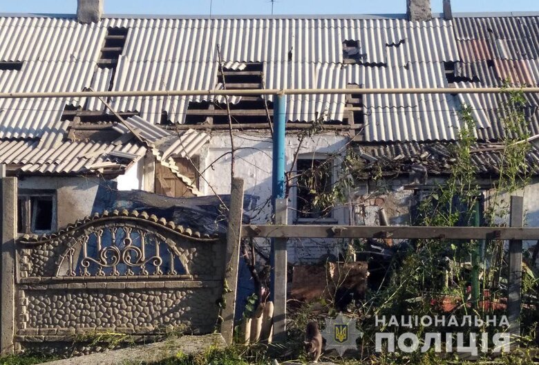 Последствия обстрела российскими войсками Никопольского района Днепропетровской области, - Нацполиция 09