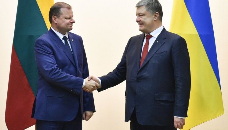 "Только слепой может не замечать реформ в Украине", - премьер-министр Литвы Сквернялис. ФОТО