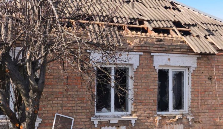 Росіяни обстріляли три райони Дніпропетровщини: двоє загиблих і 10 поранених. ФОТО