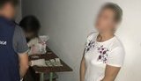 Чиновница Гослекслужбы задержана на Одесчине при получении 500 долл. взятки, - прокуратура. ФОТО