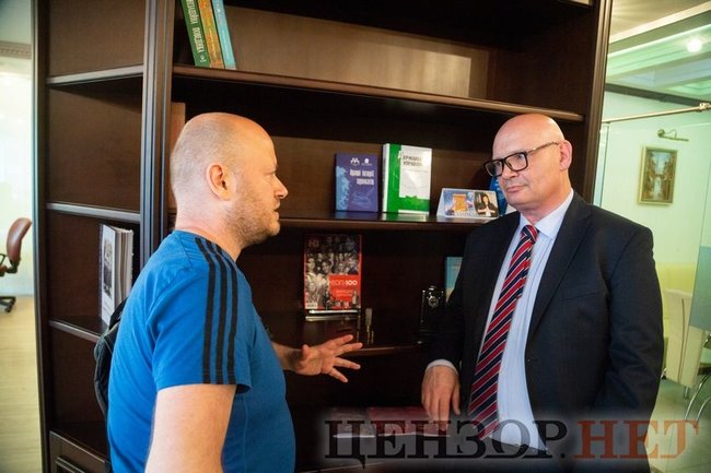 Экс-министр труда Польши Пьотр Кульпа: Хорошие государственные системы умеют соединять жадность людей с интересом государства. А в Украине жадность работает против государственности 04