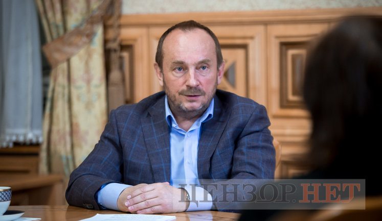 Глава Держмитслужби Павло Рябікін: "Під санкції РНБО потрапила видима частина айсберга контрабанди"