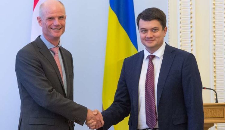 Разумков і глава МЗС Нідерландів Блок обговорили розслідування трагедії MH17. ФОТО