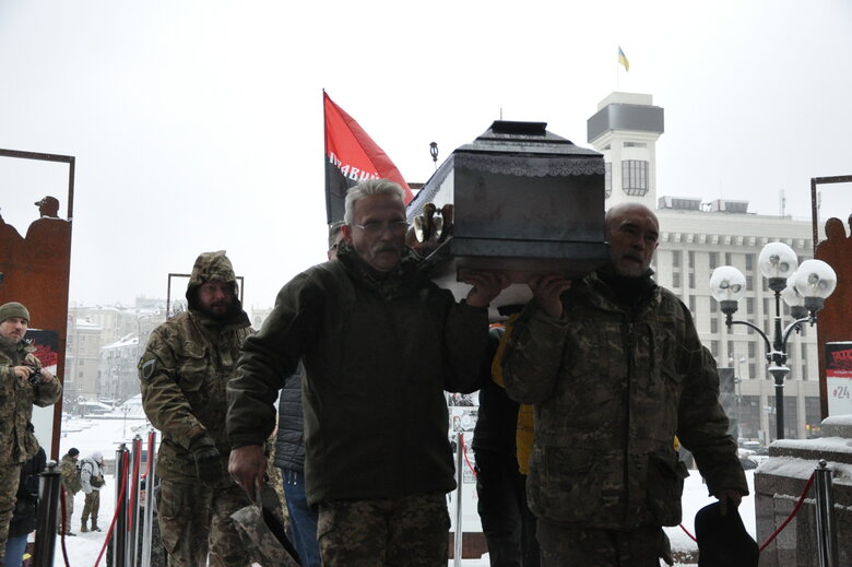 Із колишнім речником Правого сектору Артемом Скоропадським попрощалися у Києві 16