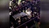 Люди заблокировали автомобиль ТЦК