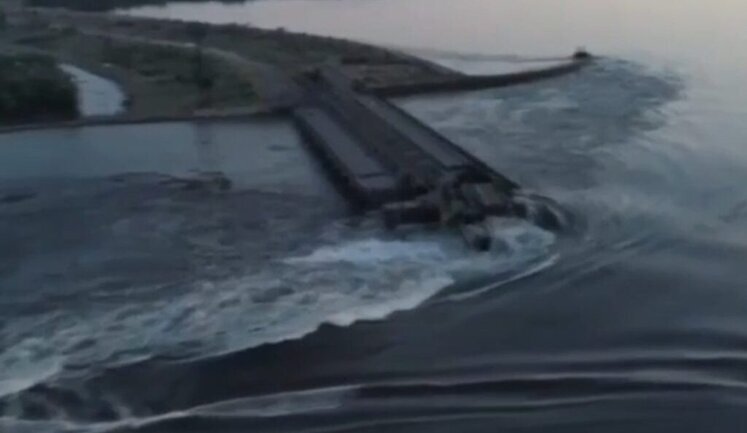 Blowing up Kakhovka HPP: Water level in reservoir is dropping rapidly, - Nikopol RMA. VIDEO