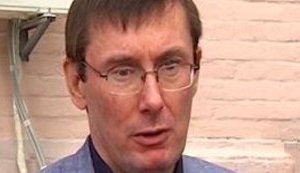 Именно за косу Тимошенко Европа извлекает нас из лабиринта Минотавра, - Луценко. ВИДЕО