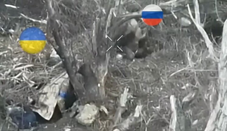 Ukrainian soldiers killing two occupiers from ambushes. VIDEO of battle