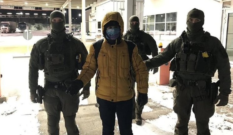 Поширював російські пропагандистські наративи: з Естонії видворили росіянина, який становив загрозу нацбезпеці