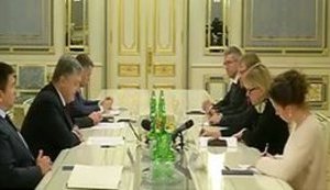 Poroshenko, Wallstrom discuss visa waiver, association deal, Russia sanctions as European Council session approaches. VIDEO