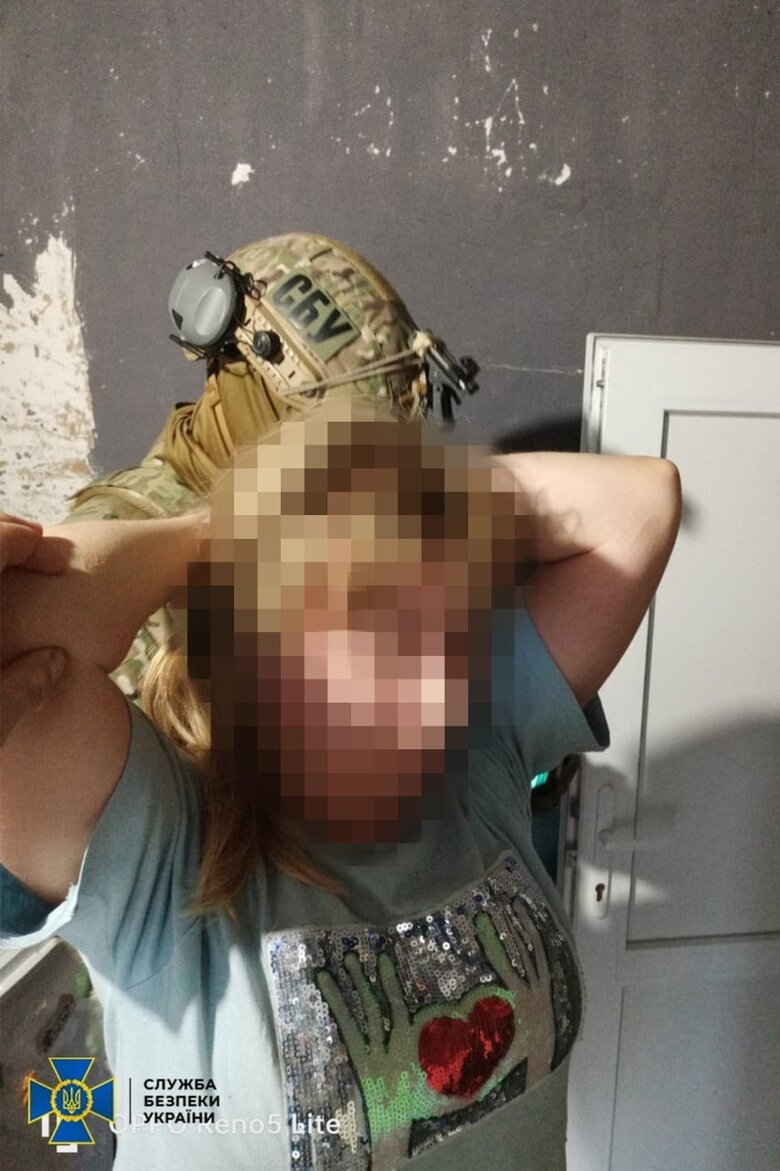 СБУ викрила російську агентурну мережу, що інформувала ворога про дислокацію ЗСУ на Донеччині 05