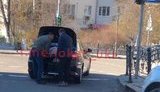 "Слуга народа" Лерос подозревает однопартийца Тищенко в том, что он носит деньги в коробках в Офис президента. ФОТОрепортаж