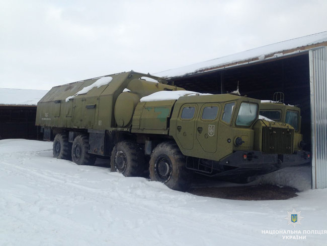 Полиция обнаружила схему хищения 200 единиц военной техники 03