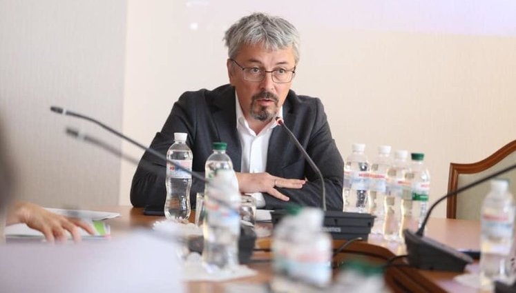 Ильенко ушел с должности, но оставил "наследство", - Ткаченко хочет отменить результаты последнего питчинга Госкино. ФОТО