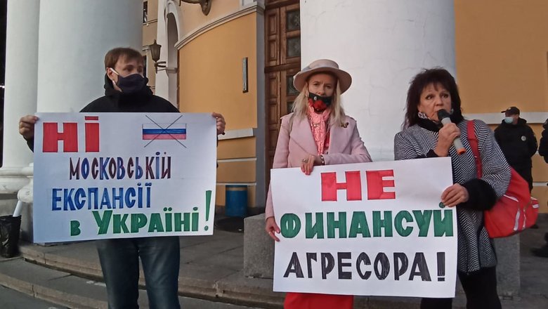 Московский блатняк на месте гибели Героев Небесной Сотни, - в Киеве протестуют против концерта российской певицы Ирины Круг 02