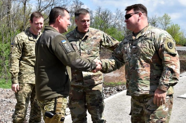 Військові дипломати посольства США відвідали Донбас, - пресцентр ООС 07