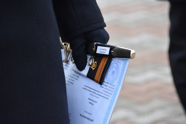 В Одессе 45 курсантов Института ВМС Украины получили офицерские погоны и кортики 07
