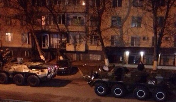 В центре Грозного прогремел мощный взрыв, идет перестрелка, есть погибшие. ВИДЕО