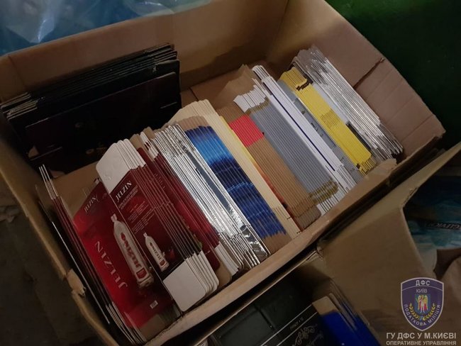 Підпільне виробництво алкогольного фальсифікату ліквідовано на Чернігівщині, вилучено продукції на 1,4 млн грн 09