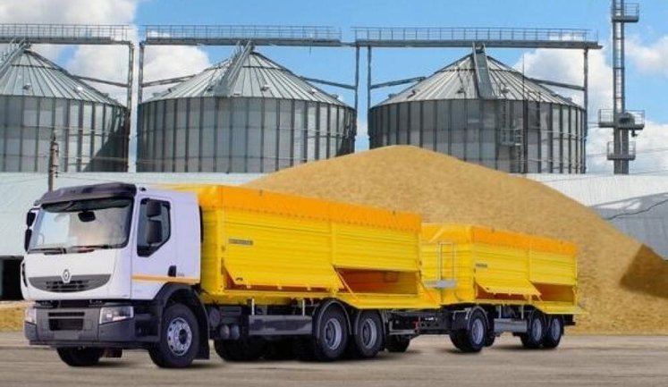Автомобільний агроекспорт України у квітні зменшився після березневого піку: які напрямки залишаються ключовими?