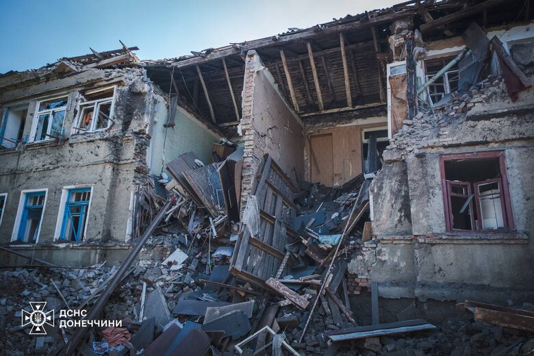 З-під завалів будинку в Краматорську врятовано чоловіка