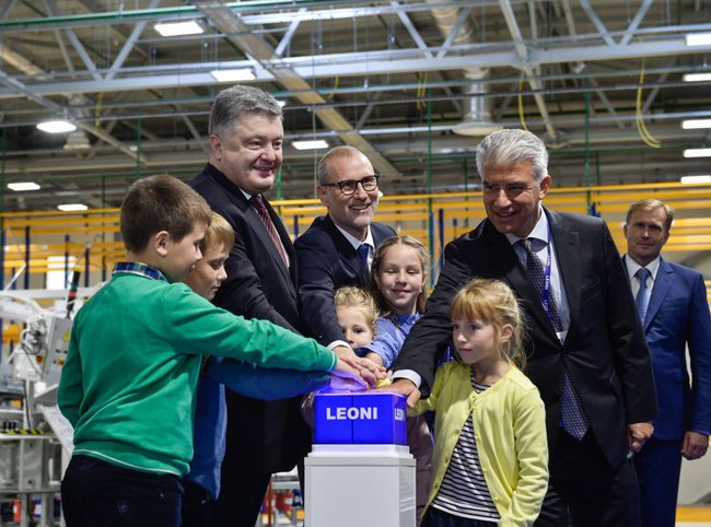 Немецкая Leoni открыла второй завод в Украине 02