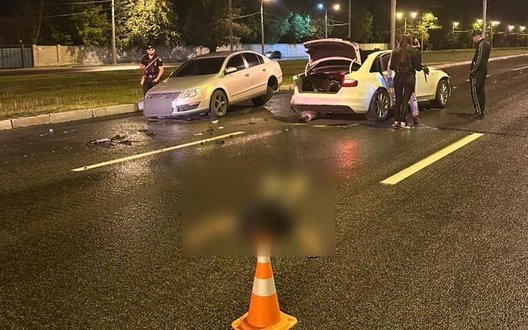Перебігали дорогу у невстановленому місці: у Харкові в ДТП загинув 18-річний юнак, постраждала дівчина. ФОТО