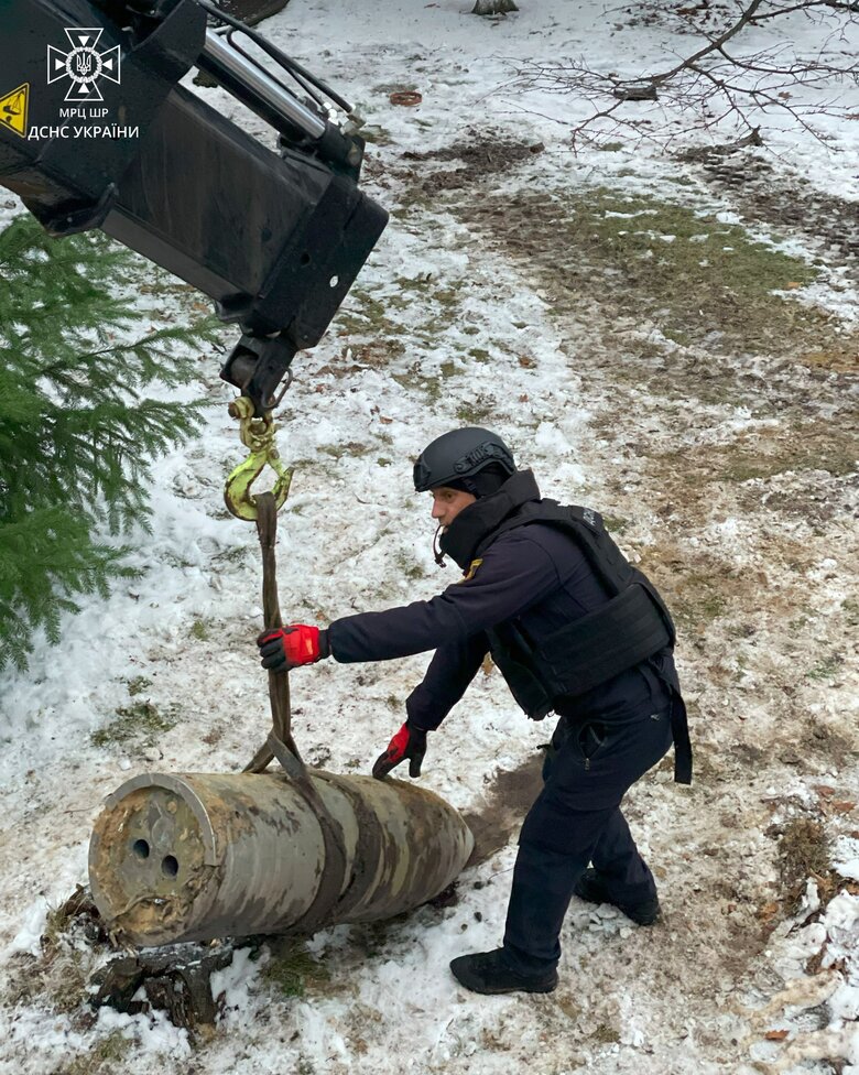 Sappers defused warhead of enemy’s Kinzhal missile in Kyiv – SES 02