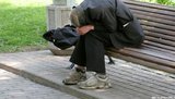 Азаров заставил приюты для бездомных платить НДС