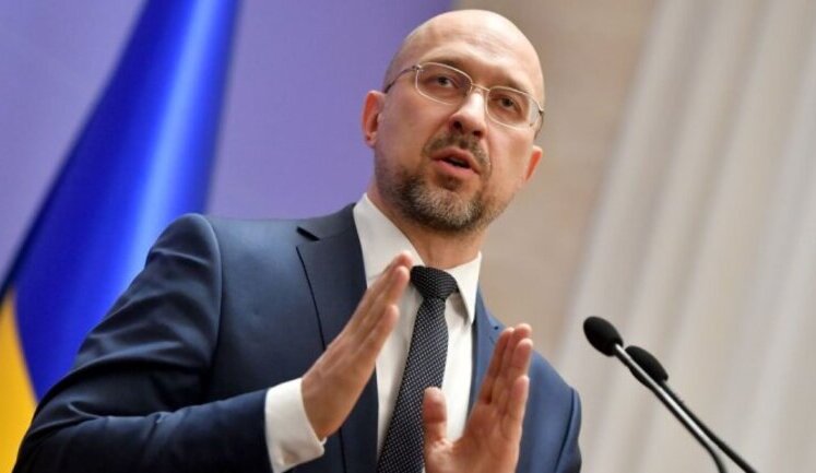 Шмигаль закликав українців вчитися жити у режимі постійної економії електроенергії