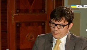 Ексміністра інфраструктури Пивоварського та його заступника підозрюють у збитках державі на $30 млн