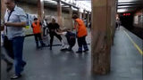 За фактом побиття чоловіка поліцейським у київському метро розпочато службове розслідування