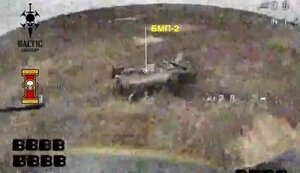 Бойцы 59-й ОМПБр поразили FPV-дронами 4 вражеских БМП-2, 3 МТЛБ, БМД и танки оккупантов - Т-90М и Т-72. ВИДЕО
