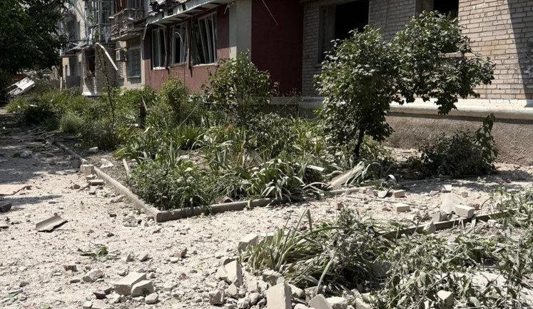 Enemy struck Sloviansk with aerial bombs: at least seven people wounded. PHOTOS