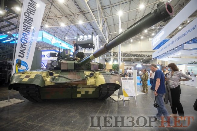 Kyiv hosts major weapons fair: Arms and Security 2021 27