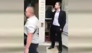 "Вам насрать на нас! Давайте ми вас обосцим, бл#дь, і викинемо у мусорне відро!", - "бляхеры" поймали сына Порошенко. ВИДЕО